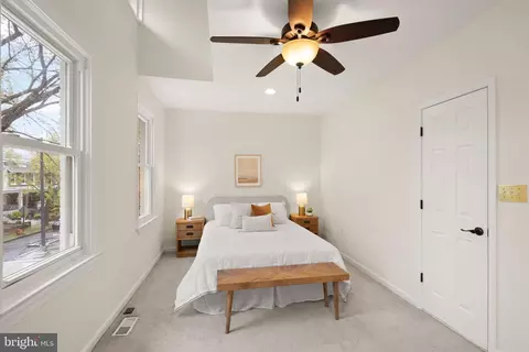 1711 Bay St SE, Washington, DC 20003 photo 21