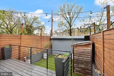 1711 Bay St SE, Washington, DC 20003 photo 40