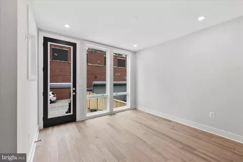 313 I NE #1, Washington, DC 20002 photo 13