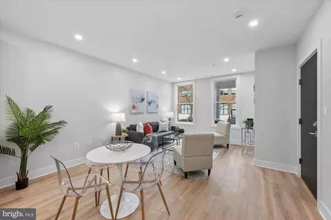 313 I NE #1, Washington, DC 20002 photo 3
