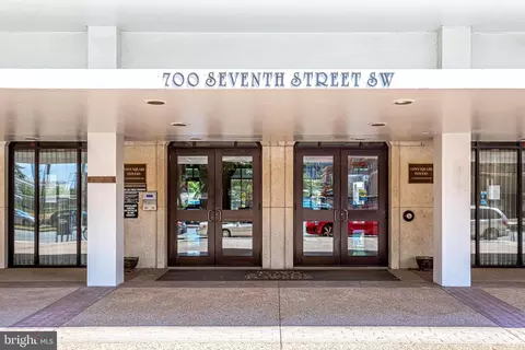 700 7th St SW #707, Washington, DC 20024