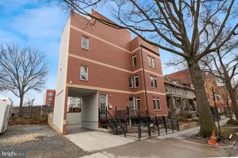 915 3rd St NE #1, Washington, DC 20002 photo 1