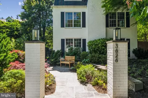 3626 Brandywine St NW, Washington, DC 20008 photo 2