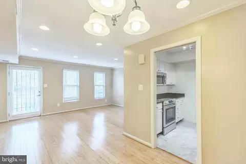 51 14th St NE #51, Washington, DC 20002 photo 5