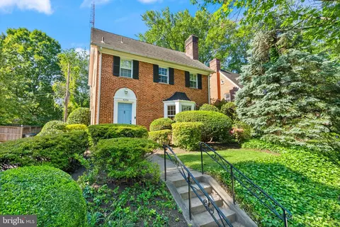 4206 Ingomar St NW, Washington, DC 20015