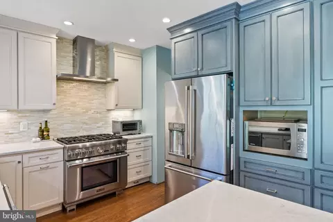 Kitchen - 1511 44th St NW, Washington, DC 20007 photo 3 of 7