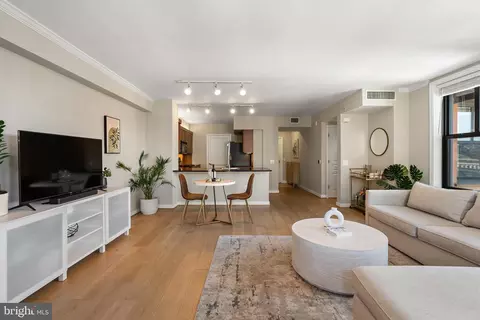 616 E Street St NW #1019, Washington, DC 20004 photo 2