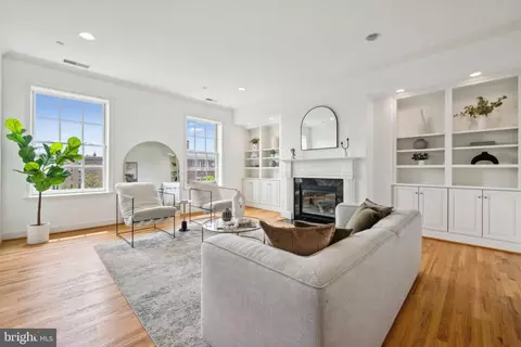 2125 S Street St NW #5, Washington, DC 20008