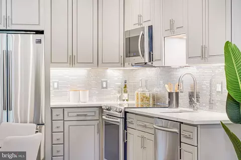 1728 D St SE #1, Washington, DC 20003 photo 10