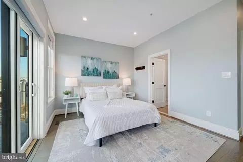 Bedroom - 1728 D St SE #2, Washington, DC 20003 photo 4 of 5