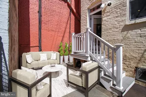 1330 35th St NW, Washington, DC 20007 photo 29