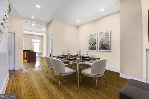 1330 35th St NW, Washington, DC 20007 photo 7