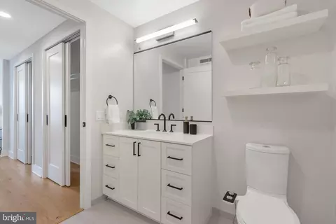 Bath - 1211 Van St SE #907, Washington, DC 20003 photo 1 of 2