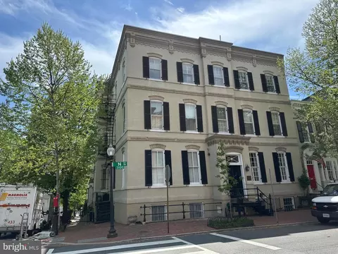 3100 N Street St NW #5, Washington, DC 20007
