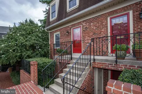 1606 Belmont St NW #A, Washington, DC 20009