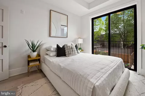 Bedroom - 647 G St SE #3, Washington, DC 20003 photo 1 of 3