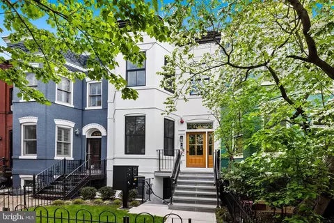 647 G St SE #3, Washington, DC 20003
