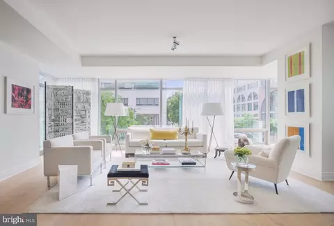 2501 M St NW #203, Washington, DC 20037