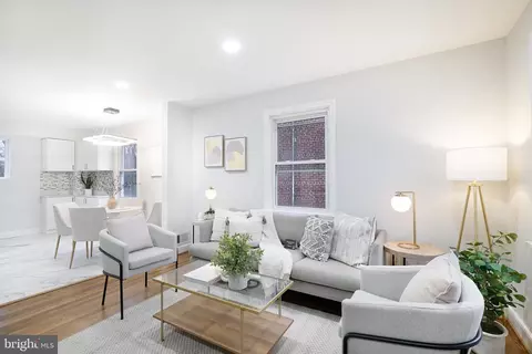 415 Burbank St SE, Washington, DC 20019