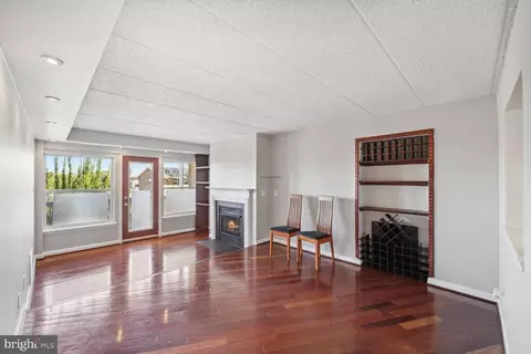 2605 Douglass Rd SE #202, Washington, DC 20020