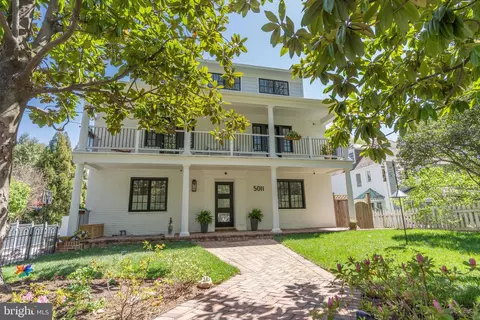 5011 Chevy Chase Pkwy NW, Washington, DC 20008