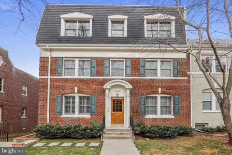 3937 Davis Pl NW #2, Washington, DC 20007