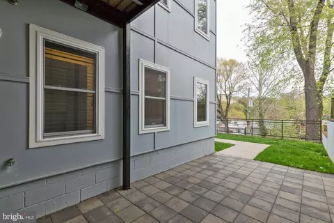 Exterior - 3937 Davis Pl NW #2, Washington, DC 20007 photo 3 of 4