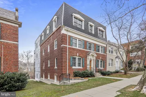 Exterior - 3937 Davis Pl NW #2, Washington, DC 20007 photo 2 of 4