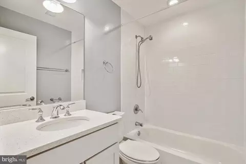 Bath - 3937 Davis Pl NW #2, Washington, DC 20007 photo 2 of 2
