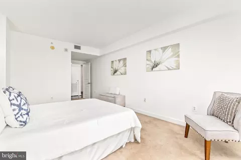 616 E Street St NW #322, Washington, DC 20004 photo 18