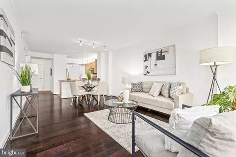 616 E Street St NW #322, Washington, DC 20004 photo 5