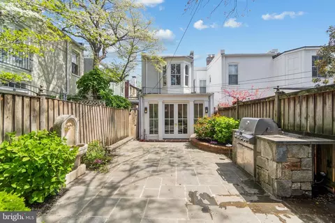 Exterior - 1626 34th St NW, Washington, DC 20007 photo 3 of 5