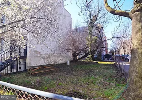 1300 W Street St NW, Washington, DC 20009