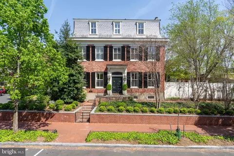 700 6th St SE, Washington, DC 20003