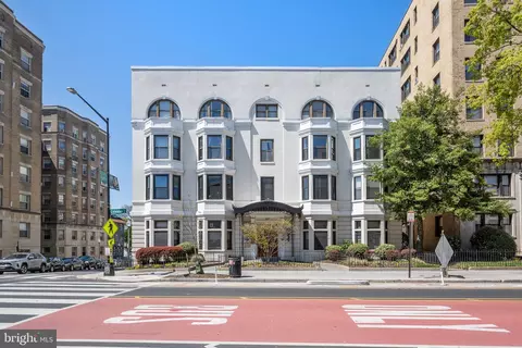 1669 Columbia Rd NW #211, Washington, DC 20009