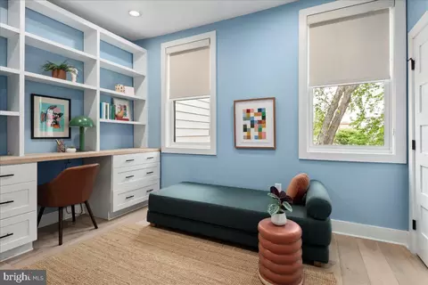 1007 I St SE, Washington, DC 20003 photo 41