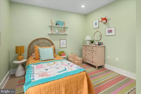 1007 I St SE, Washington, DC 20003 photo 38