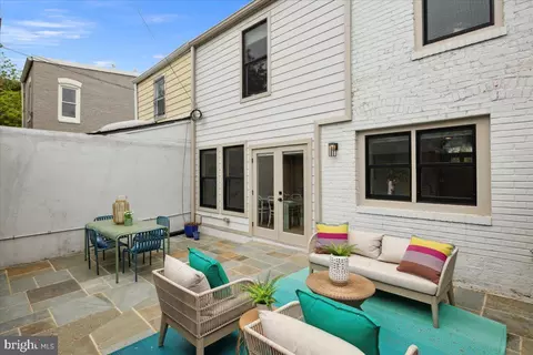 1007 I St SE, Washington, DC 20003 photo 44