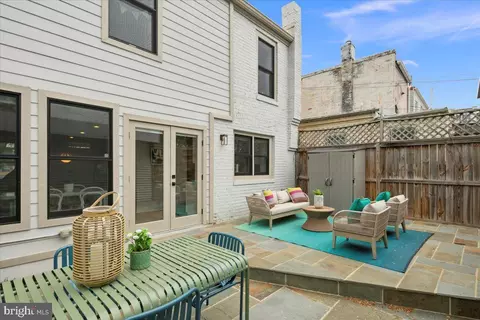 1007 I St SE, Washington, DC 20003 photo 45