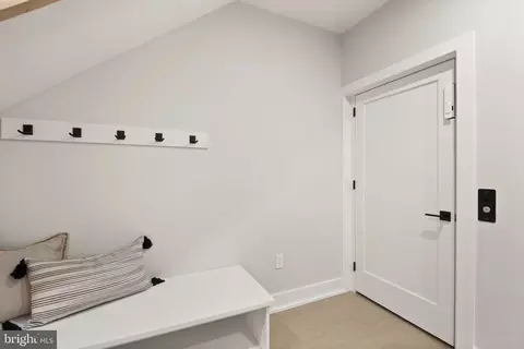 Entry Way - 1610 Foxhall Rd NW, Washington, DC 20007 photo 4 of 11