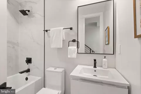 Bath - 1610 Foxhall Rd NW, Washington, DC 20007 photo 1 of 10