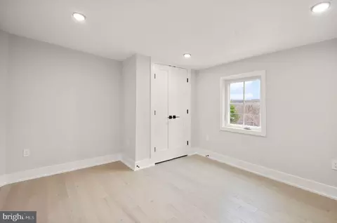 Bedroom - 1610 Foxhall Rd NW, Washington, DC 20007 photo 6 of 6