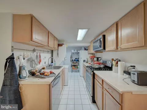 Kitchen - 1002 C St NE, Washington, DC 20002 photo 4 of 4
