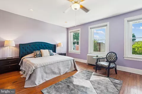 Bedroom - 1002 C St NE, Washington, DC 20002 photo 1 of 6