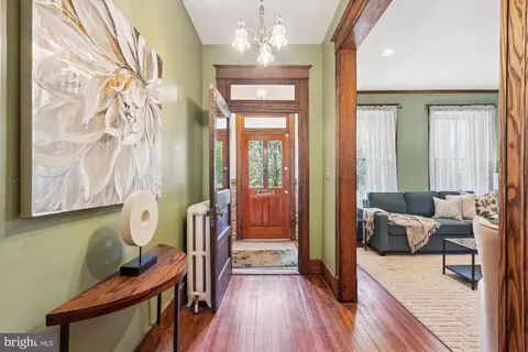 Entry Way - 1002 C St NE, Washington, DC 20002 photo 2 of 10