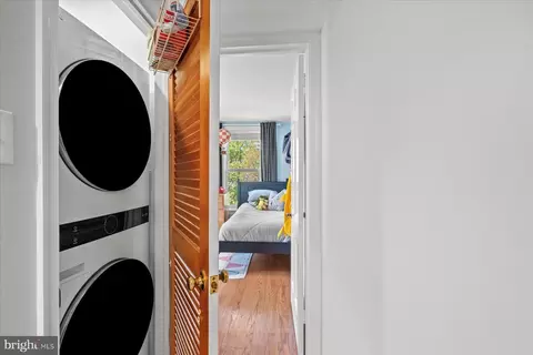 130 10th St SE, Washington, DC 20003 photo 24