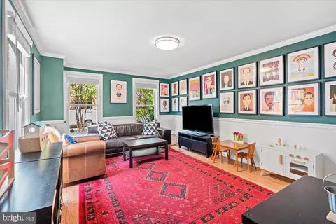 130 10th St SE, Washington, DC 20003 photo 14
