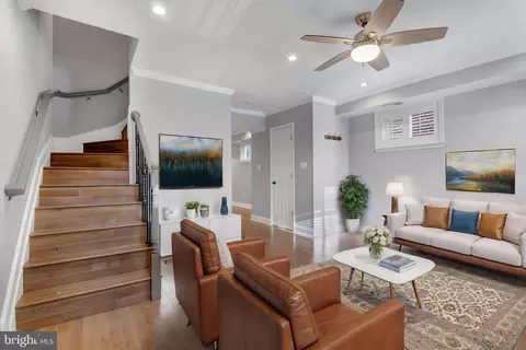1645 40th St SE, Washington, DC 20020