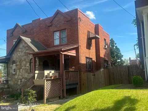 5237 Ames St NE, Washington, DC 20019