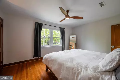 Bedroom - 5005 3rd St NW, Washington, DC 20011 photo 3 of 7